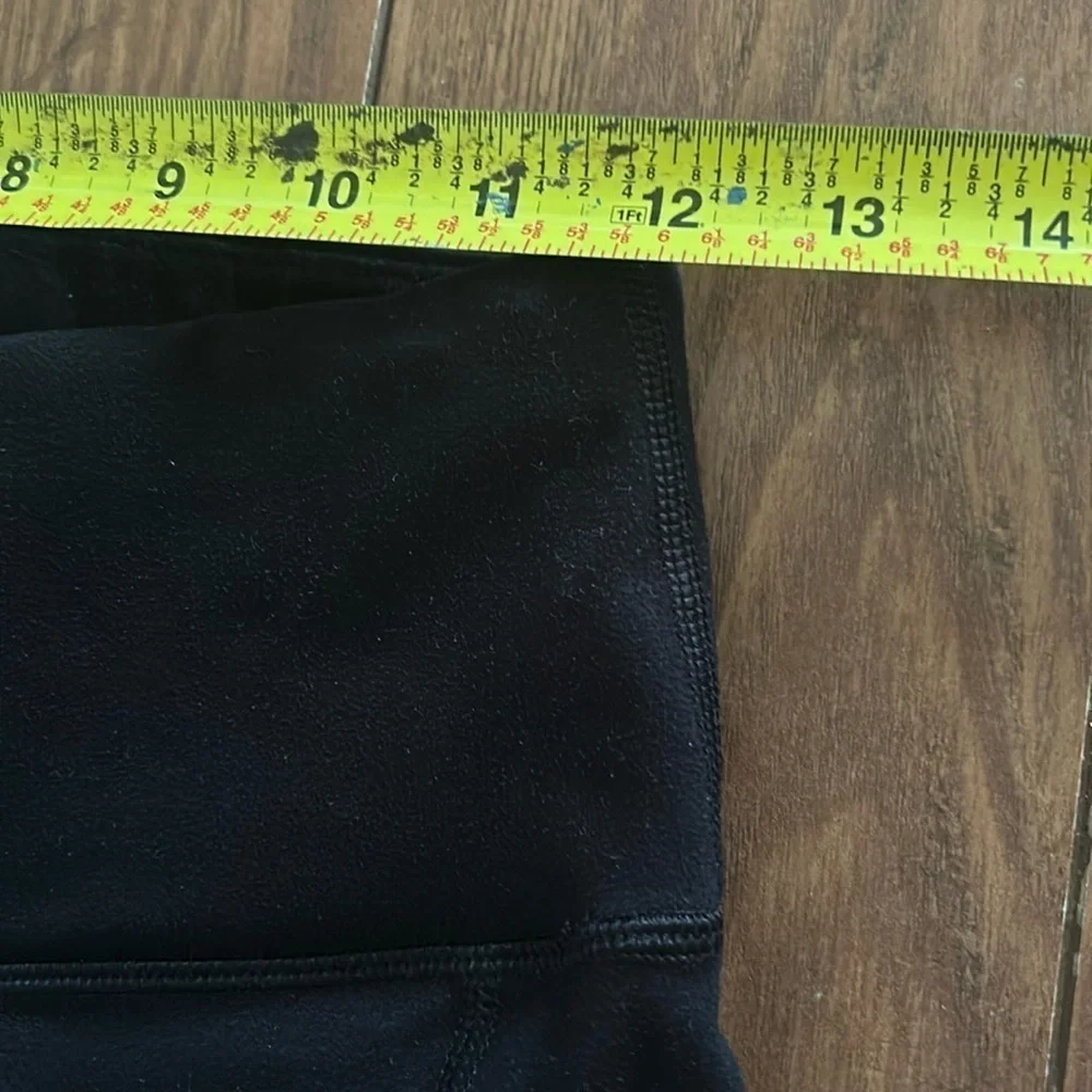 Iuga Capri Leggings